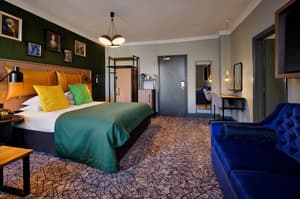 thumbnail: Room