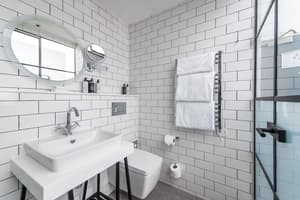 thumbnail: Bathroom