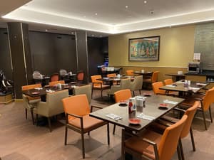 thumbnail: Restaurant