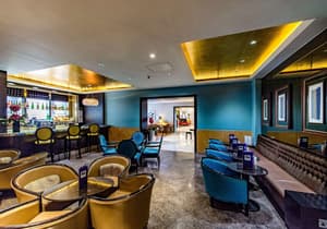 thumbnail: Bar (on property)