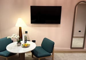 thumbnail: Room