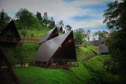KEMA Merbabu powered by Cocotel