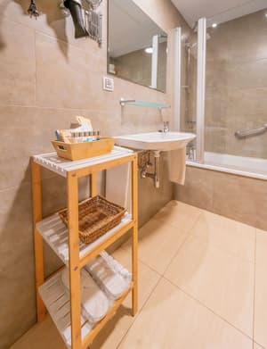 thumbnail: Bathroom