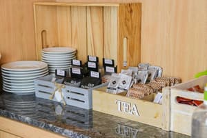 thumbnail: Breakfast area