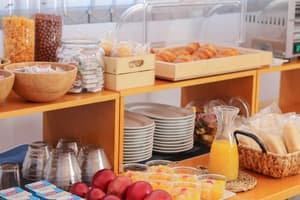 thumbnail: Breakfast area