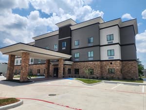 Holiday Inn Express & Suites Dayton Highway 90 by IHG