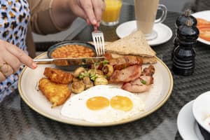 thumbnail: Breakfast meal