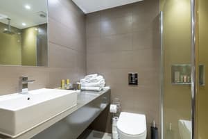 thumbnail: Bathroom