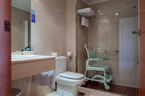 thumbnail: Bathroom