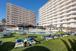 thumbnail: Outdoor pool