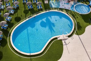 thumbnail: Outdoor pool