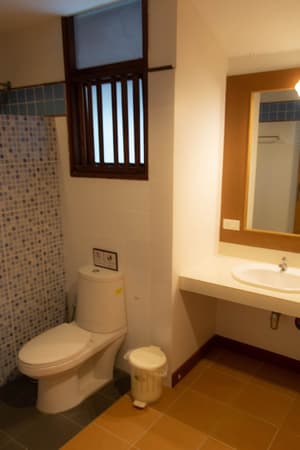 thumbnail: Interior