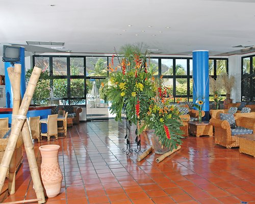 3790O01L.jpg