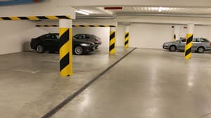 thumbnail: Parking