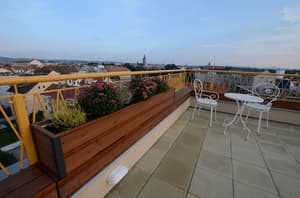 thumbnail: Terrace/patio