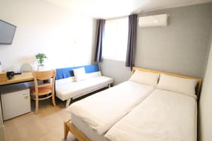 thumbnail: Room