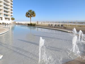 thumbnail: Outdoor pool