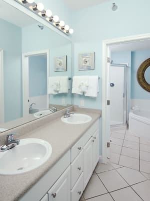 thumbnail: Bathroom sink