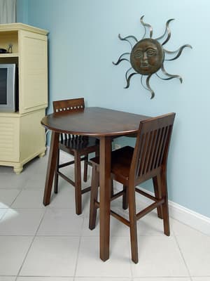 thumbnail: In-room dining