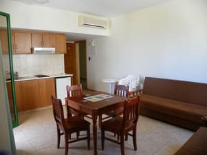 thumbnail: Living area