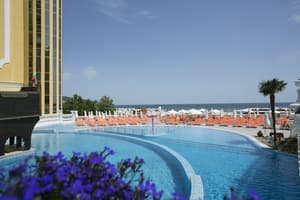 thumbnail: Outdoor pool