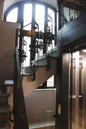 thumbnail: Staircase
