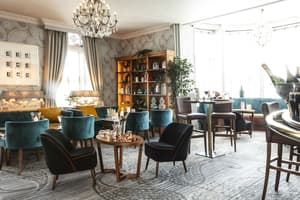 thumbnail: Interior