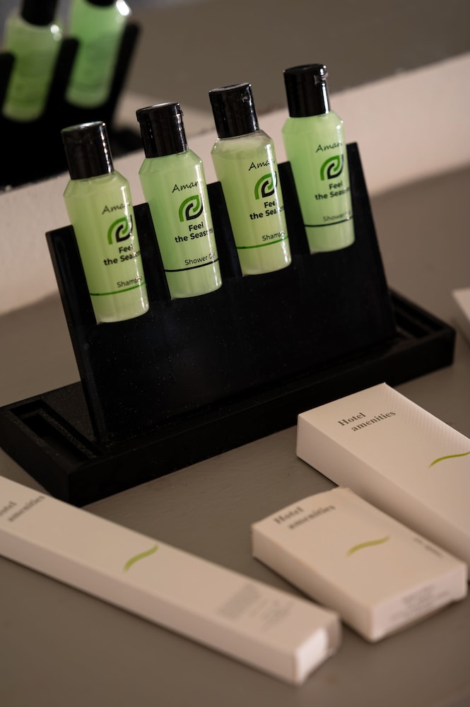 Bathroom amenities