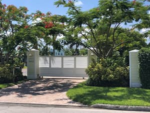 thumbnail: Exterior