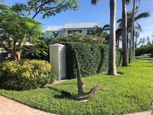 thumbnail: Front of property