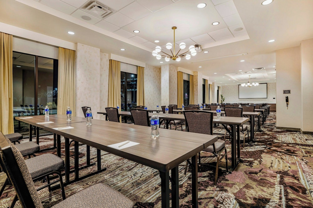 Meeting facility
