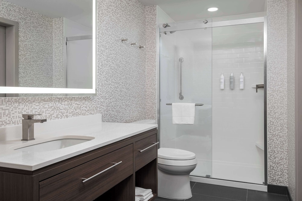 Bathroom shower