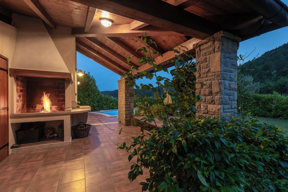 BBQ/picnic area