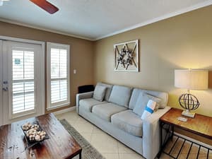 thumbnail: Living area