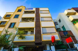 thumbnail: Exterior
