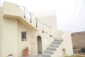 thumbnail: Exterior