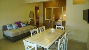 thumbnail: Living area