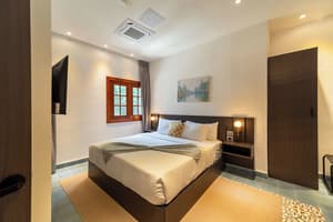 thumbnail: Room