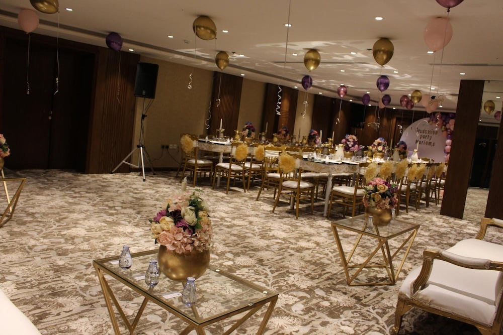 Restaurant-cafeteria