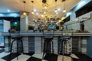 thumbnail: Bar (on property)