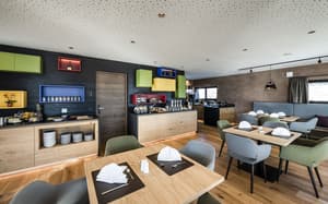 thumbnail: Breakfast buffet