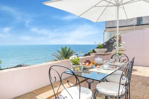 thumbnail: Balcony