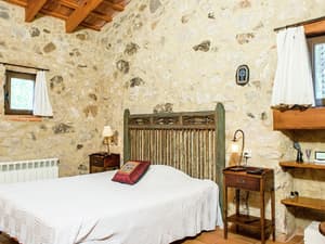 thumbnail: Room amenity