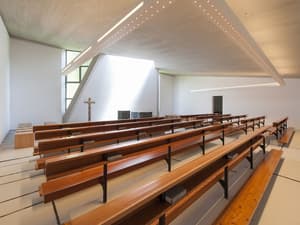 thumbnail: Chapel