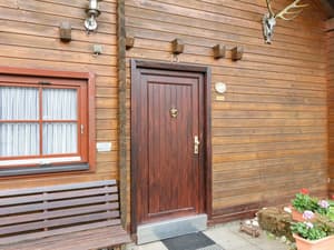 thumbnail: Exterior