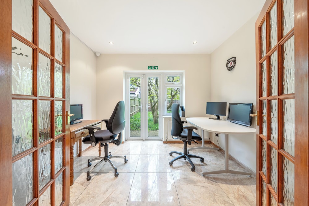 Business center