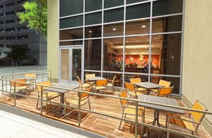 thumbnail: Terrace/patio