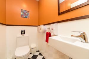 thumbnail: Bathroom