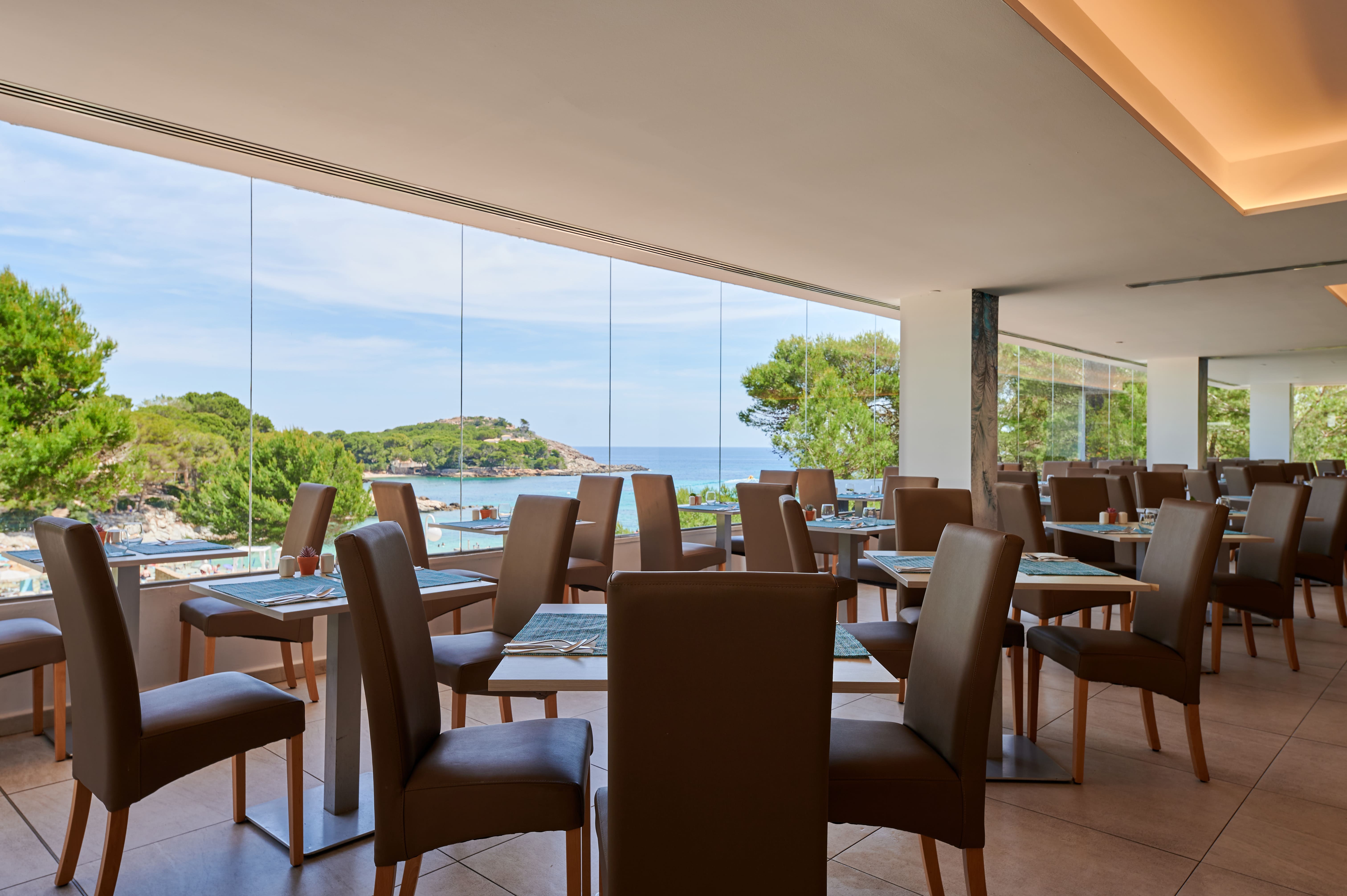 Restaurant-cafeteria