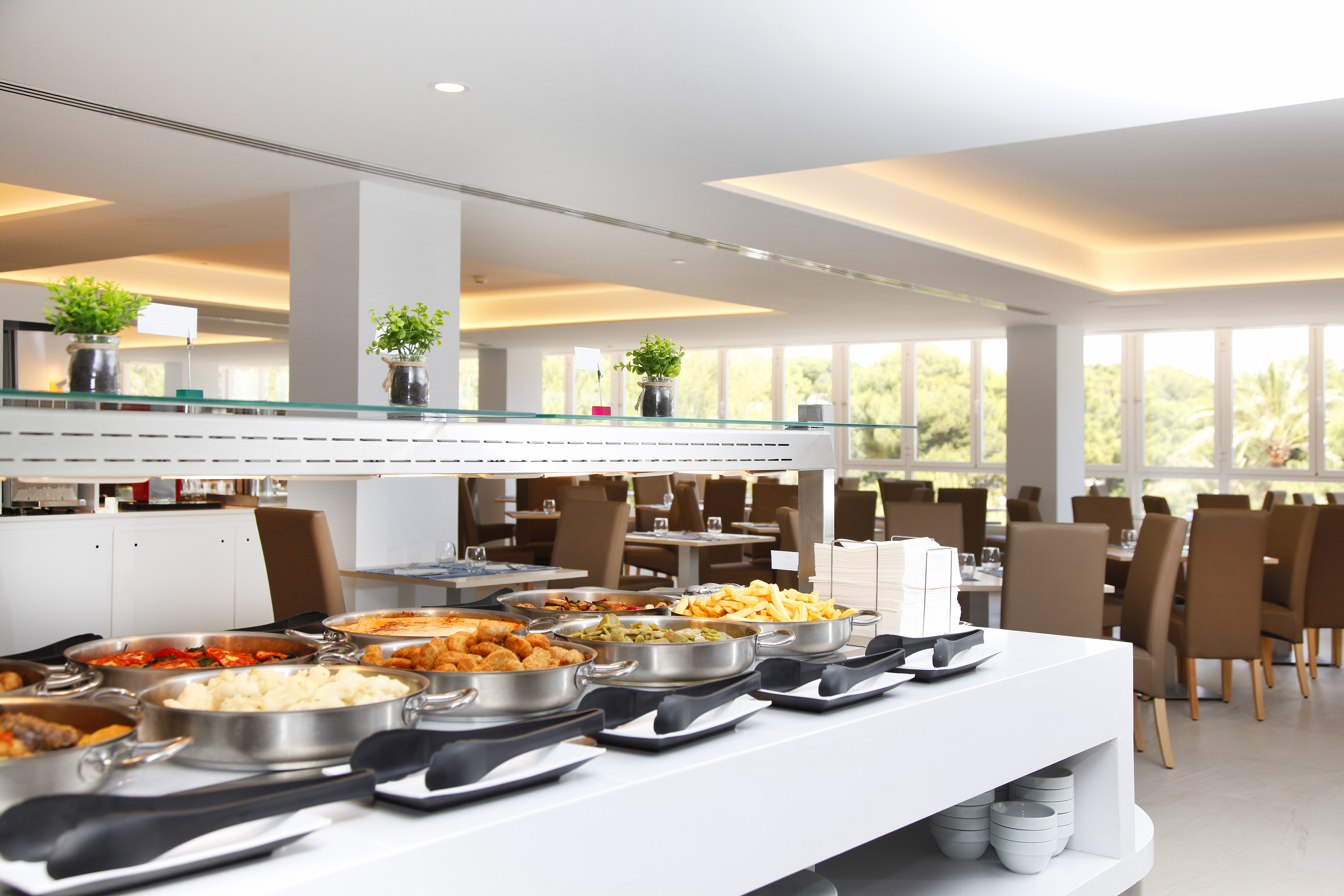 Restaurant-cafeteria